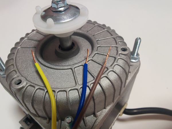 Микродвигатель YZF25-40, 25Вт Частота вращения 1300об/мин