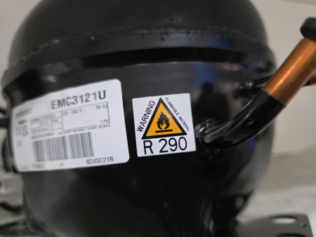Компрессор EMC3121U Embraco 271Вт R290a LBP / MBP