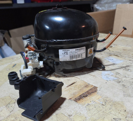 Компрессор EMX55CLC R600 Embraco 156Вт LBP