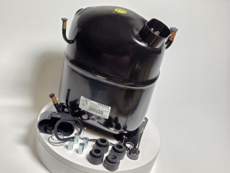 Компрессор NJ9238GK R404 Embraco 2428Вт MBP код 943RV1104AF