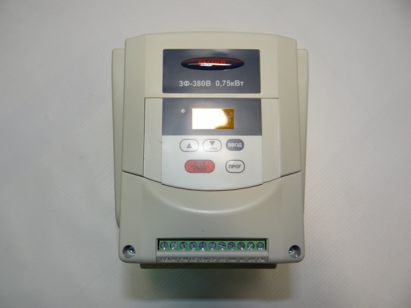 Преобразователь частотный E2-MINI-001H 0,75 кВт 380В