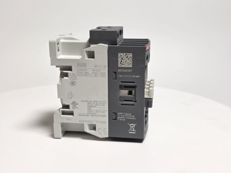 Контактор KVE2000A Unox 50/60Гц 230В 30A 4P магнитный пускатель