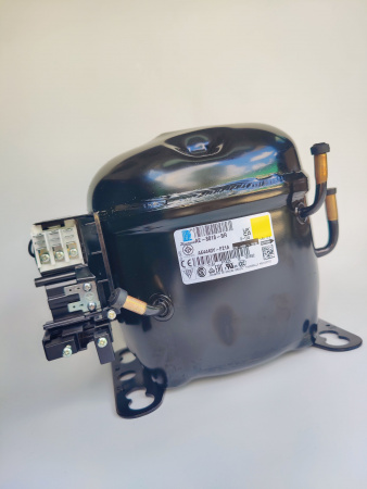 Компрессор AE 4440Y-FZ1A (R134A)1070Вт код AE-8018-BR (Tecumseh)