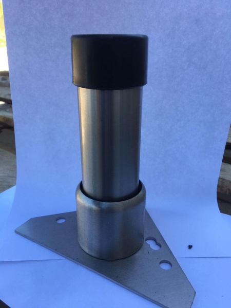 Ножка ЭМК-10.00.000 (в сборе) (с косынкой ЭМК.10.02.001), шт