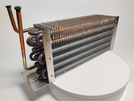 Батарея испарителя CM110, CM114 POLAIR код 2903015d (4х6х300,квадр.)