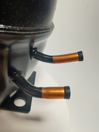 Компрессор NL11MF (R134A) 621Вт код 105G6151 (Secop) Среднетемпературный