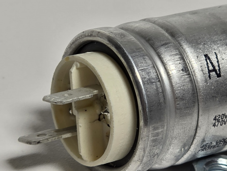 Конденсатор двигателя Unox 6,3 mF KVE1110A / KCN1003A