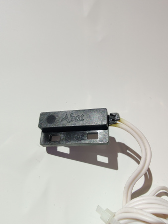 Датчик ARTOL-4014 (геркон) выключатель концевой на купол посудомоечной машины (МПК,КПЭМ,ПКА,КЭП) код 90000000080