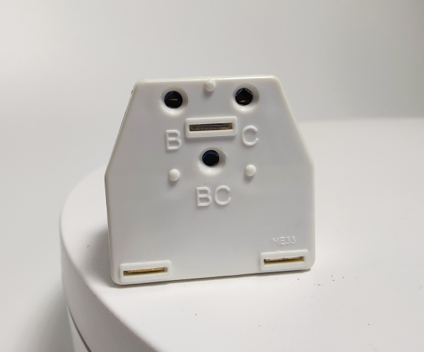 Пусковое реле ПЗР-00-4,8 1,4А для холодильников НОРД