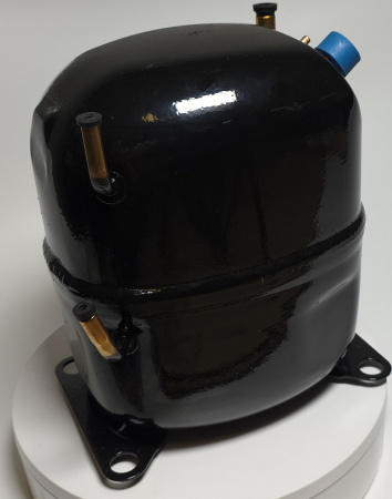 Компрессор CAJ 2446 Z под пайку (R404A) 1203Вт код AJ2ZM1JF603 (Tecumseh)