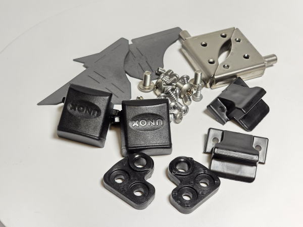 Комплект фиксаторов внутреннего стекла Unox KVM0012A