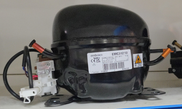 Компрессор EMC3121U Embraco 271Вт R290a LBP / MBP