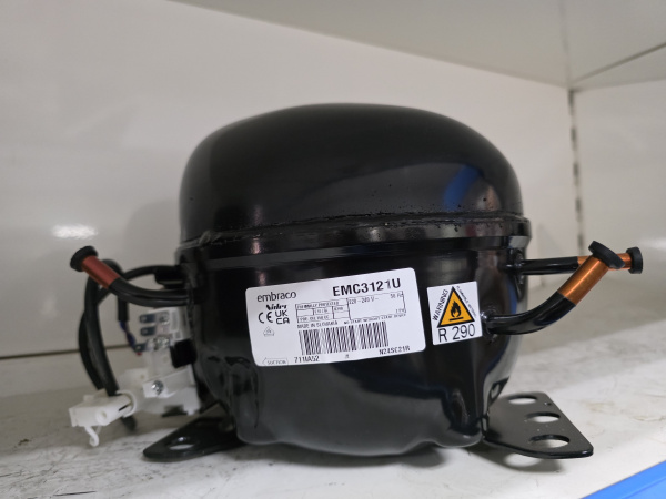 Компрессор EMC3121U Embraco 271Вт R290a LBP / MBP