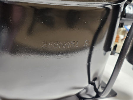 Компрессор NEU 6212Z R134a Embraco 1430Вт MBP / HBP код 268NA51M1AJ