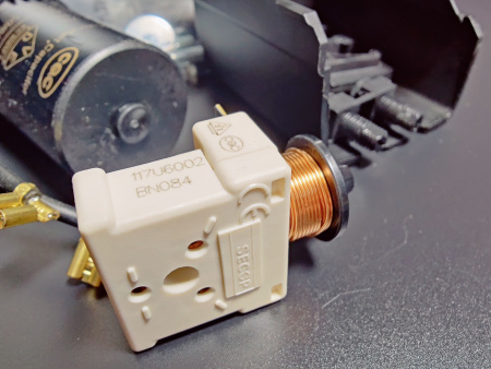 Компрессор NL10MF (R134A) MBP Среднетемпературный (Secop)