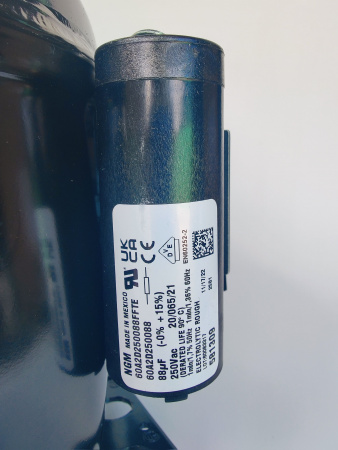 Компрессор AE 4440Y-FZ1A (R134A)1070Вт код AE-8018-BR (Tecumseh)