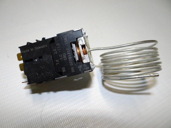 Термостат 077В1717