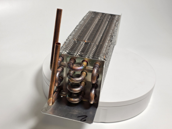 Батарея испарителя POLAIR код 2903080d CM110-S, CM114-S (4х4х300, квадр.) шкаф Low Cost